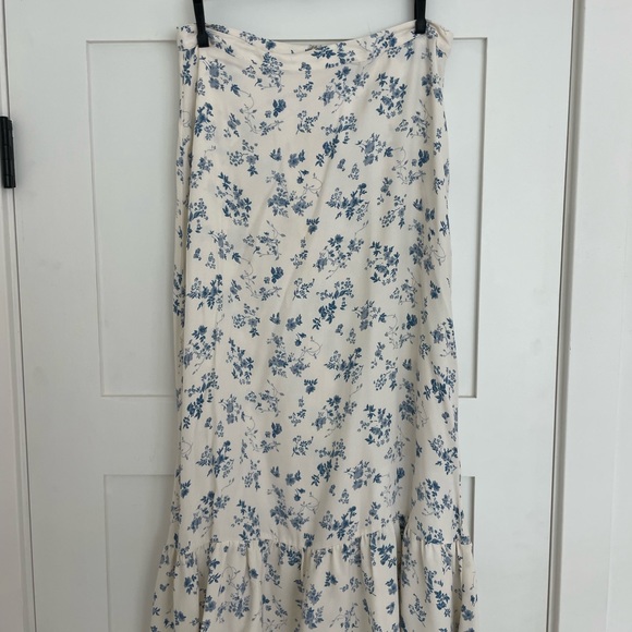 Reformation Set - Picture 3 of 6